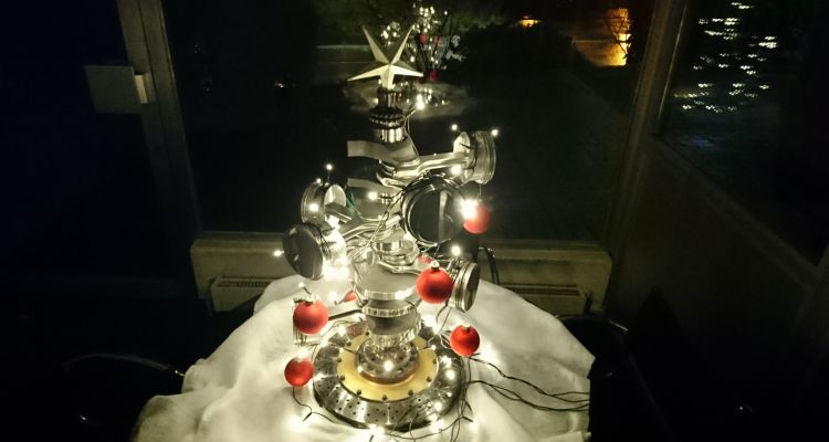 Weihnachten - Asytec - Sondermaschinenbau - Maschinenbau - Ingenieur - Maschinenbauingenieur - Maschinenbautechnik - Anlagenbau - Ingenieurbüro - Schweiz - Automatisierungstechnik - Industrie 4.0 - Steuerungstechnik - Automatisierung - Apparatebau - Maschinenbauunternehmen - Maschinenbau Schweiz